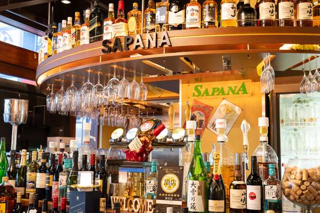 SAPANA 赤坂見附店のバーカウンター
